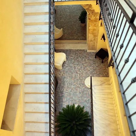 Апарт-отель Palazzo Ossuna